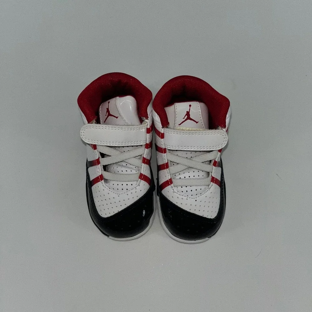 Open Box Jordan Play in these Toddler‎ Sneakers White Red Black Hook and Loop 5C
